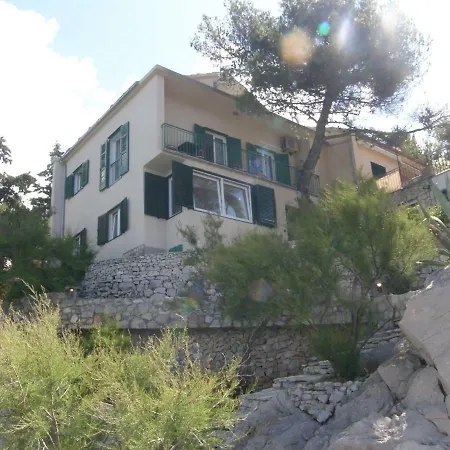 Vlasta Apartman Primošten